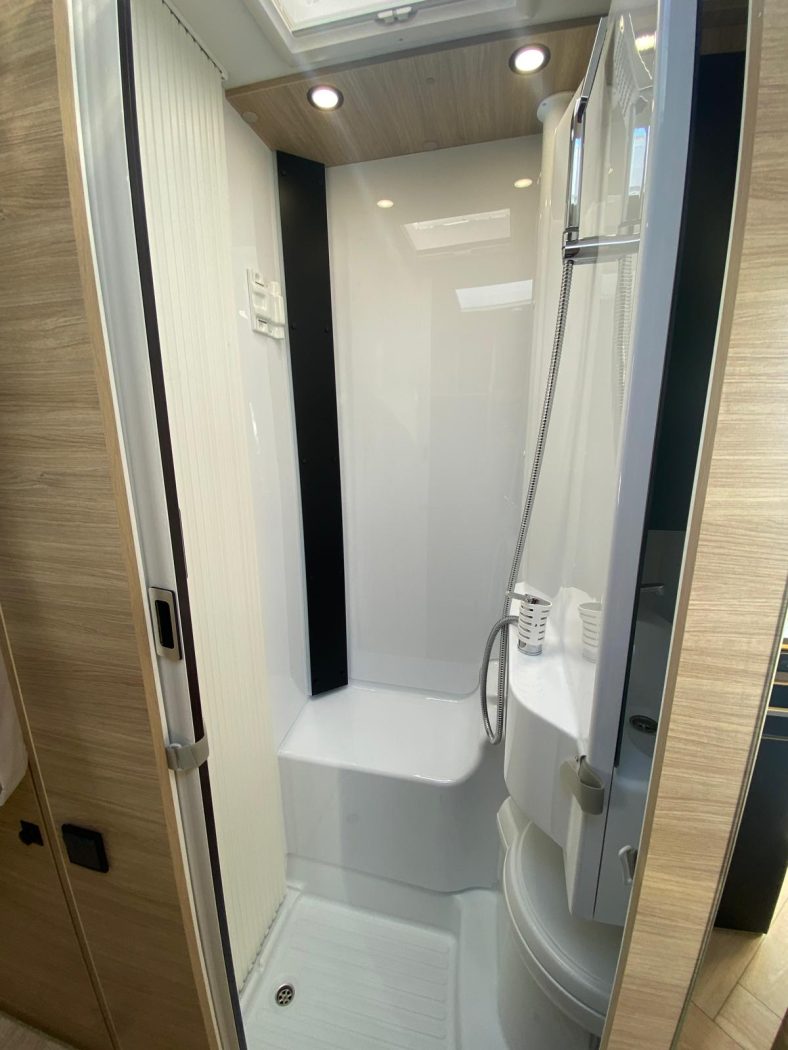 Semintegrale CHALLENGER 287 GRAPHITE EDITION | Zanini Camper - foto 19