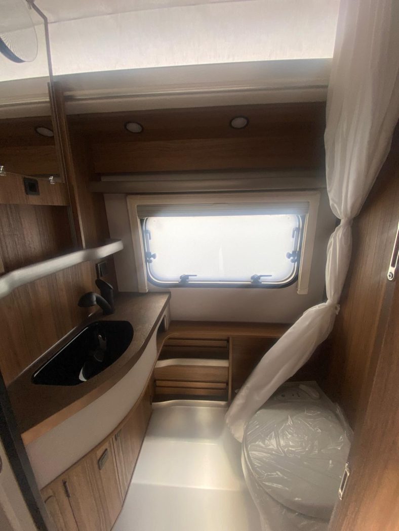 Eriba Touring 542 caravan nuovo in vendita - Zanini Camper - foto 22