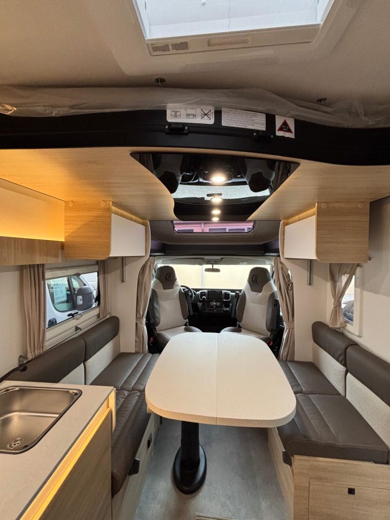 Camper semintegrale Challenger 317 Ultimate Edition 2026 - foto 7