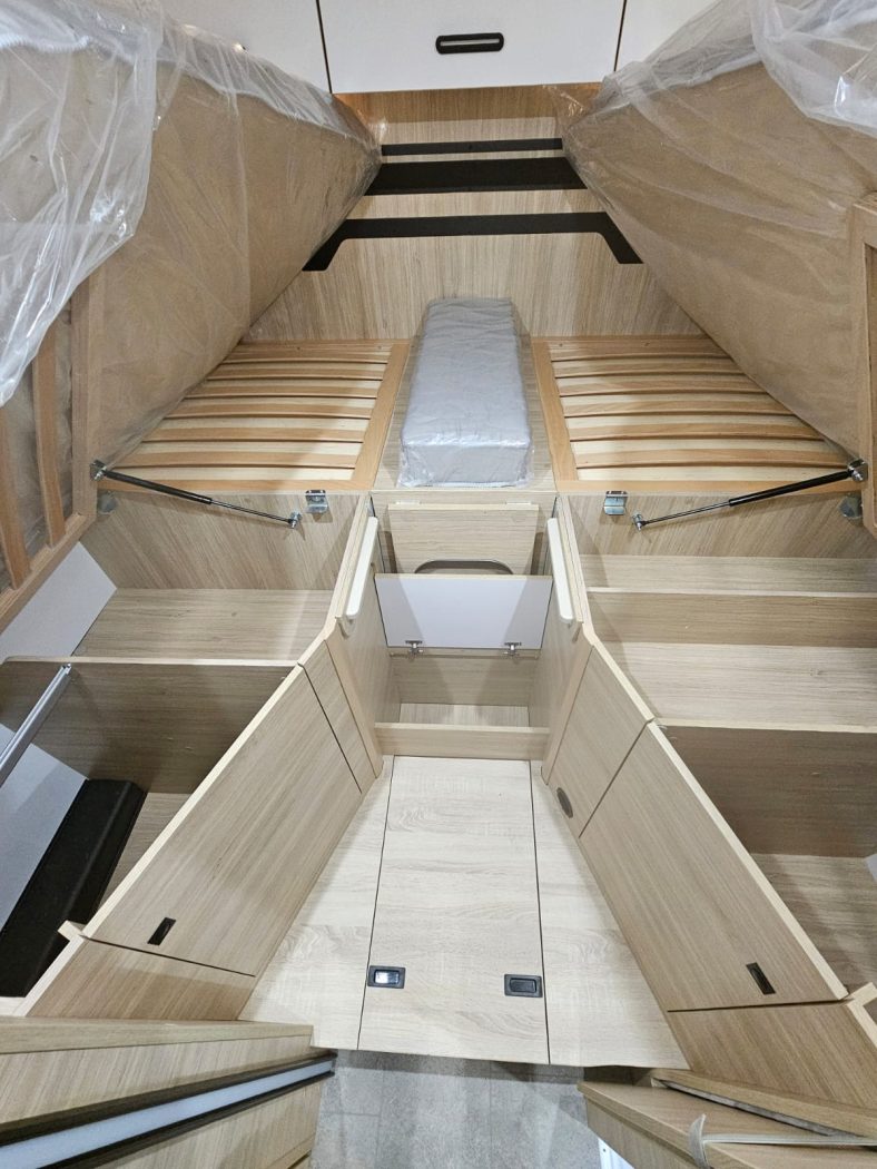 Camper semintegrale Challenger 317 Ultimate Edition 2026 - foto 33