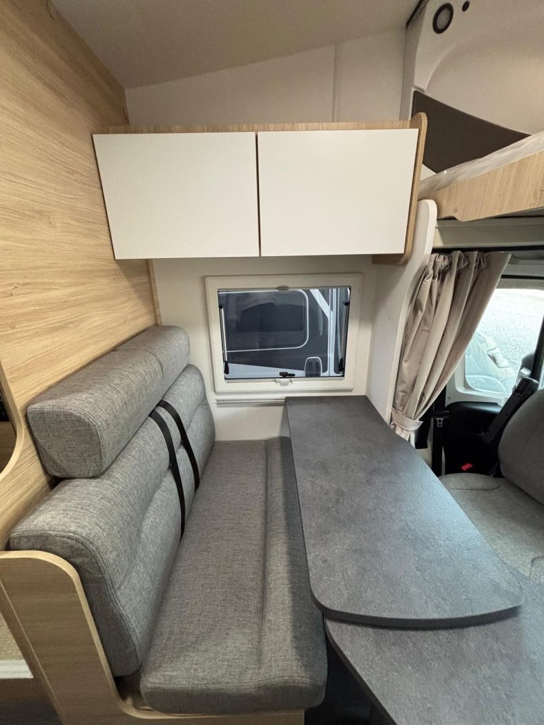 Mansardato CHALLENGER C194 BREAK EDITION -NOLEGGIO- | Zanini Camper - foto 13
