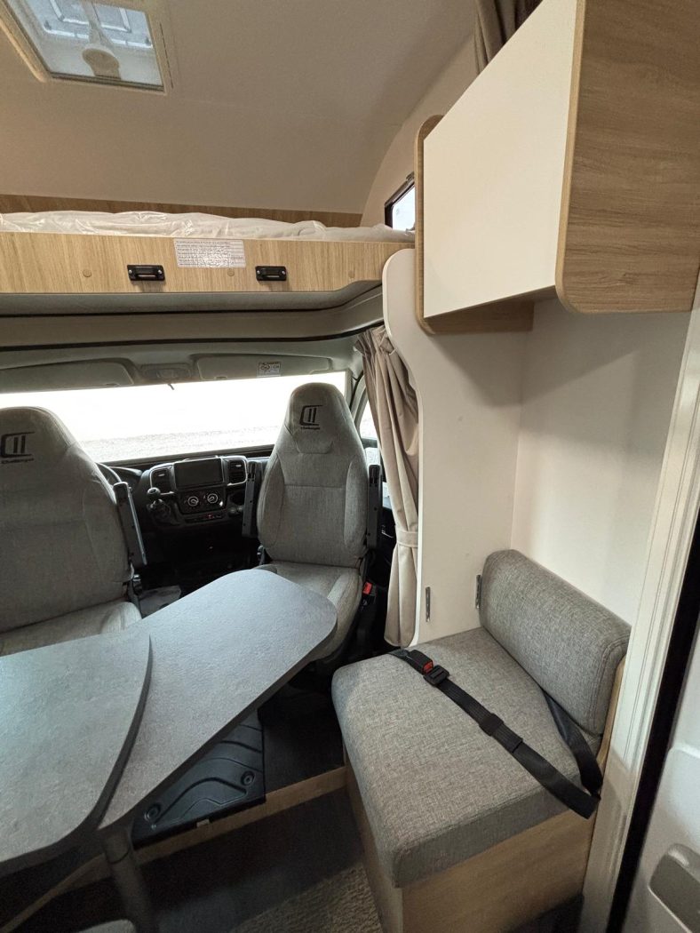 Mansardato CHALLENGER C194 BREAK EDITION -NOLEGGIO- | Zanini Camper - foto 14