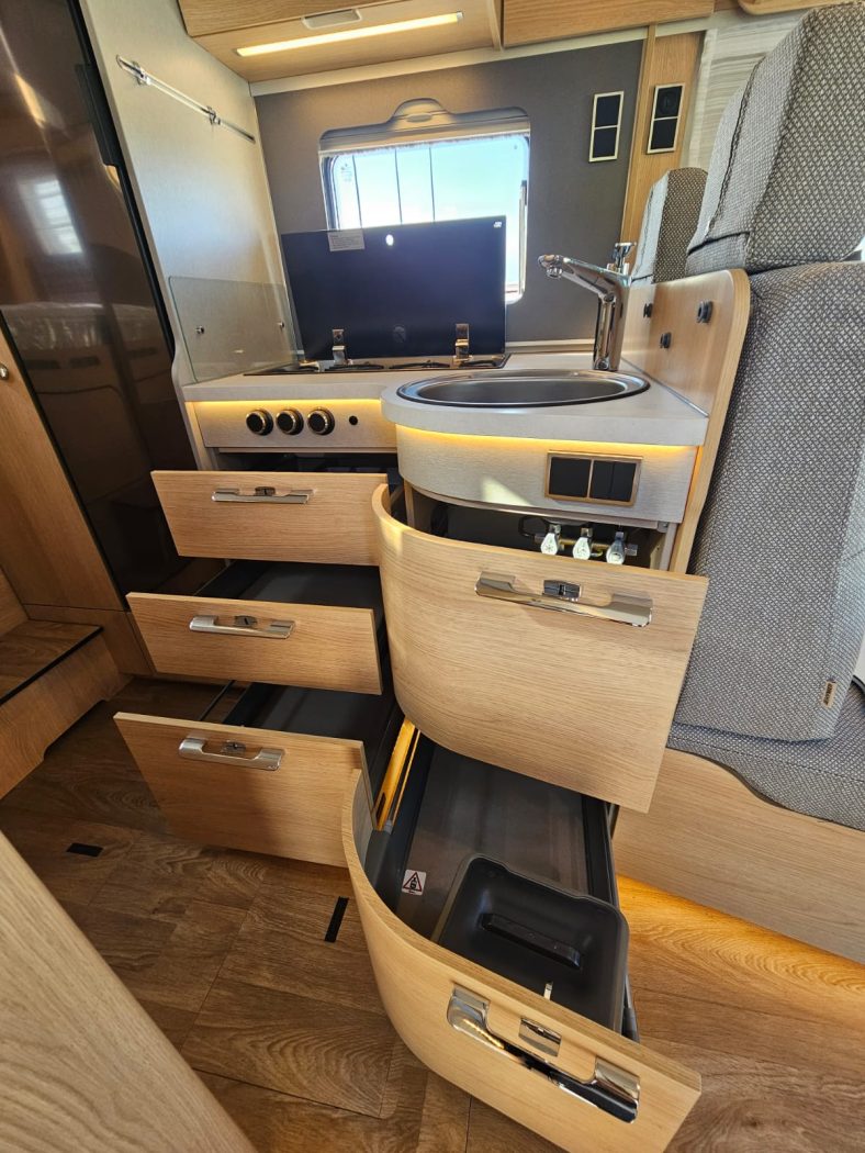 Semintegrale HYMER B-MC T 550 - PRONTA CONSEGNA | Zanini Camper - foto 15