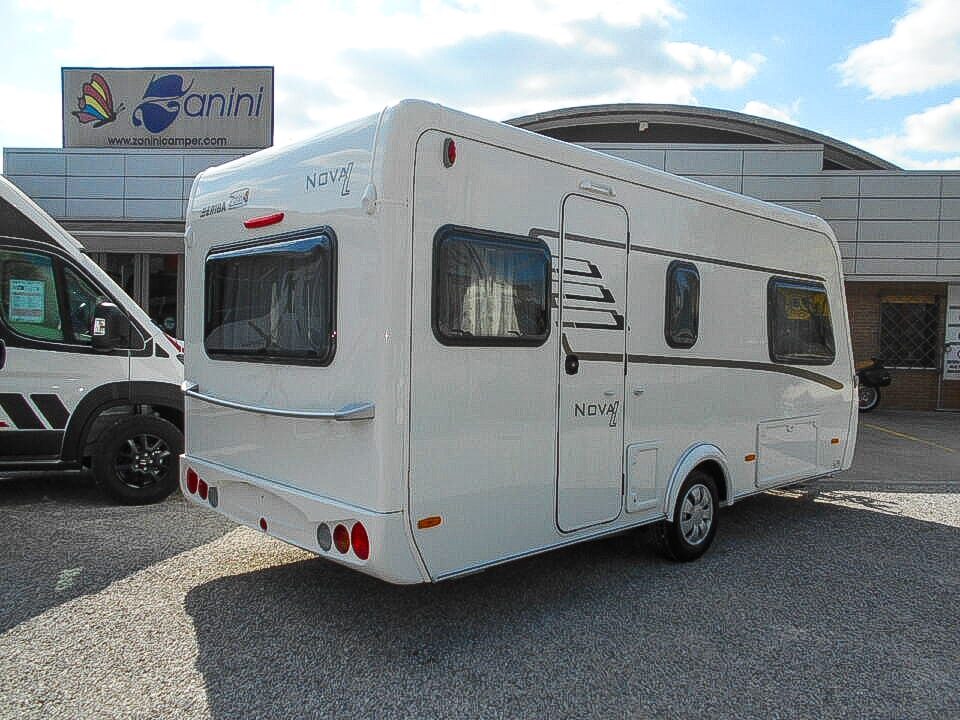 Caravan ERIBA NOVALIGHT 470 - LETTI GEMELLI | Zanini Camper - foto 2
