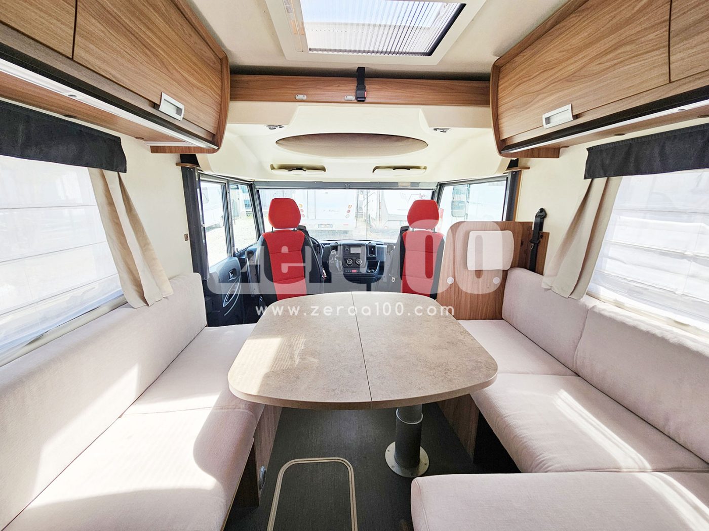 Camper Motorhome Itineo SB 720 – 6 posti - foto 16