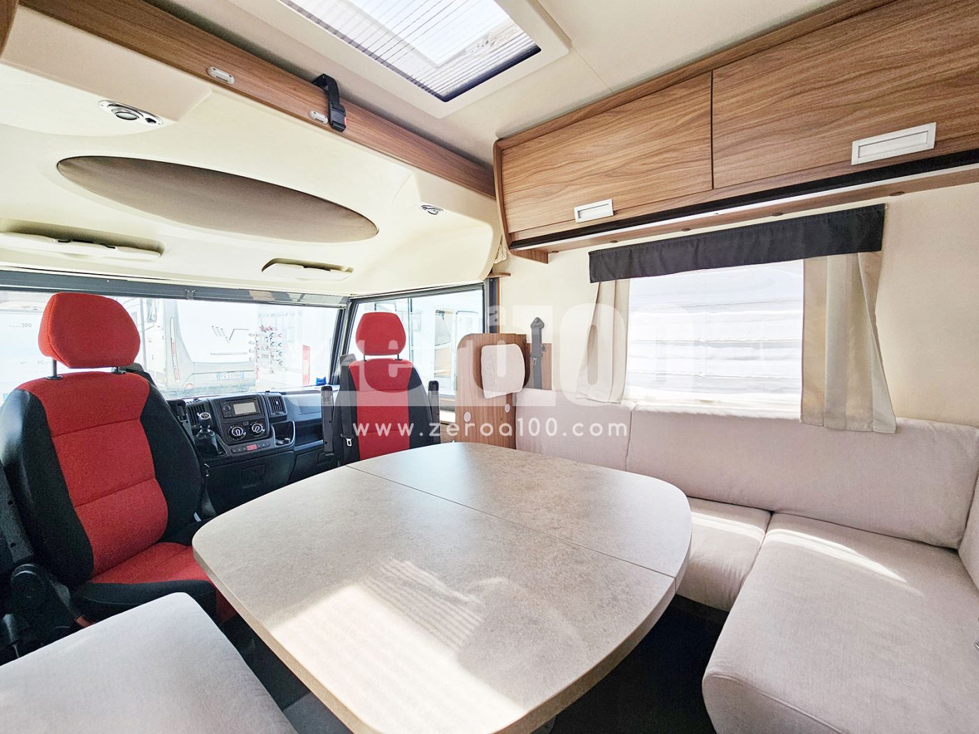 Camper Motorhome Itineo SB 720 – 6 posti - foto 21