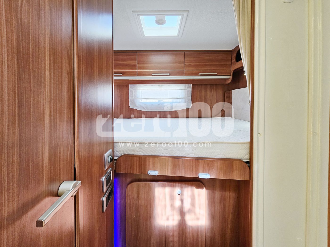 Camper Semintegrale Laika x715 R - foto 19