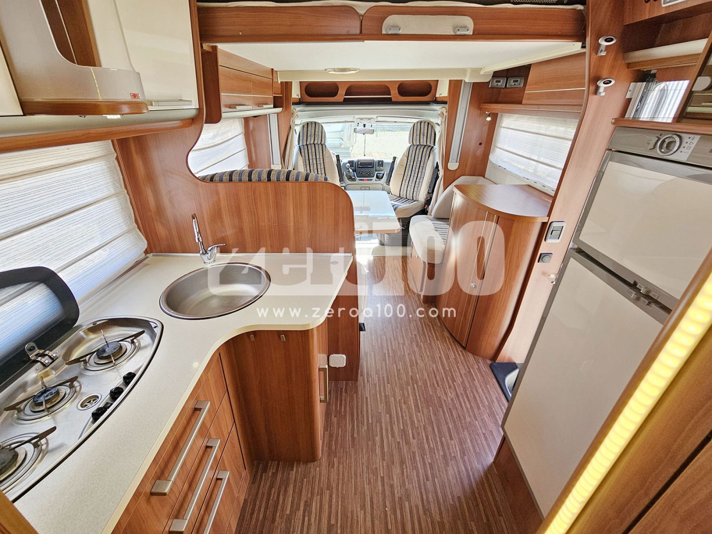 Camper Semintegrale Laika x715 R - foto 26