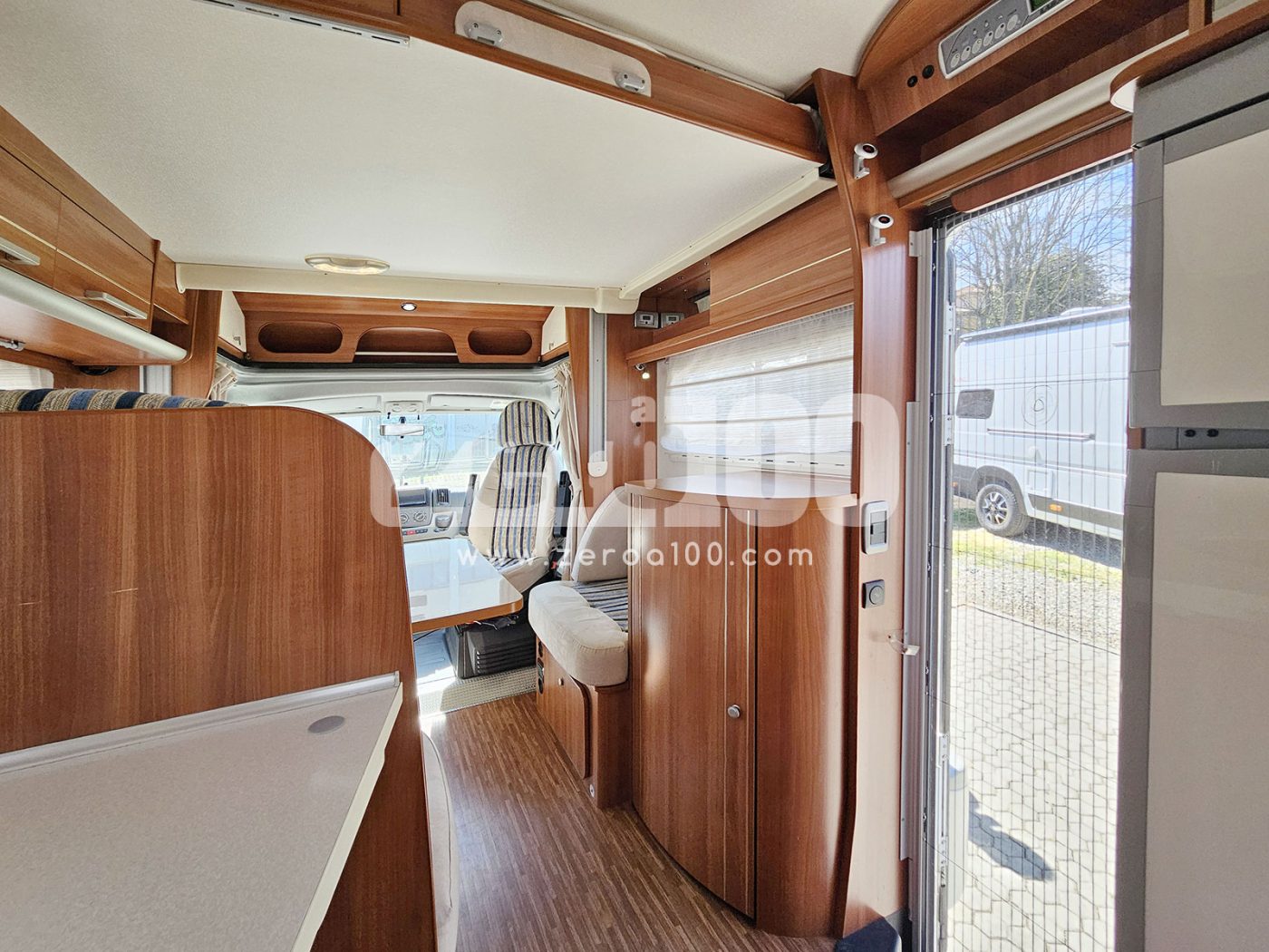 Camper Semintegrale Laika x715 R - foto 30