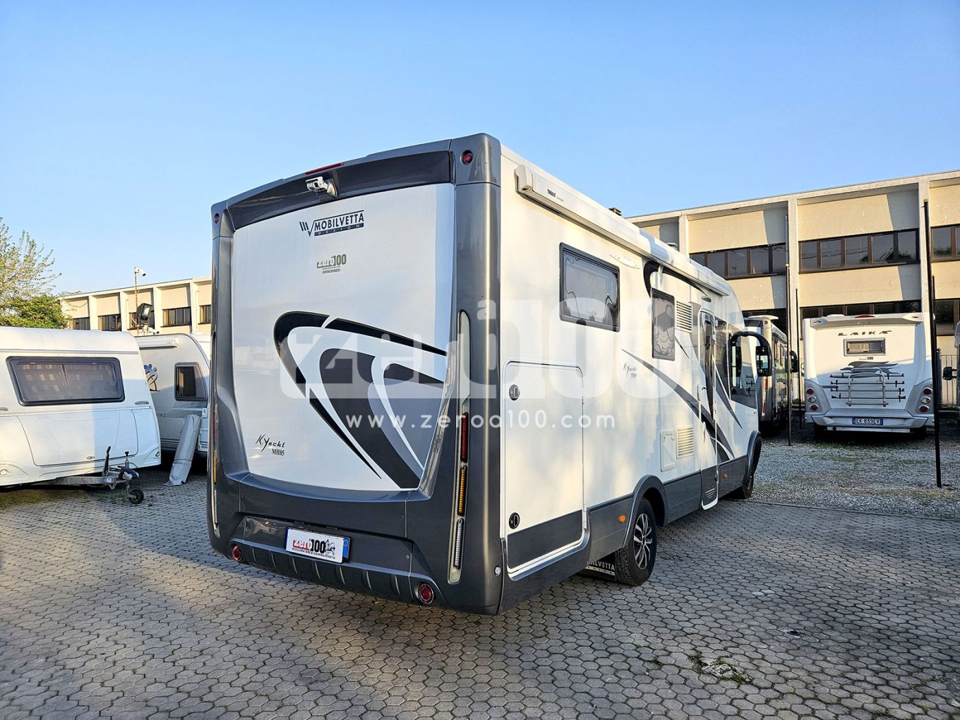 Camper Motorhome Mobilvetta K Yacht MH85 Letti Gemelli e Garage - foto 8