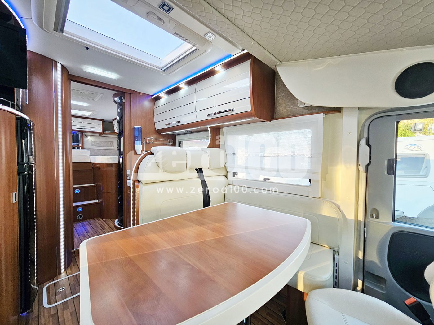 Camper Motorhome Mobilvetta K Yacht MH85 Letti Gemelli e Garage - foto 17