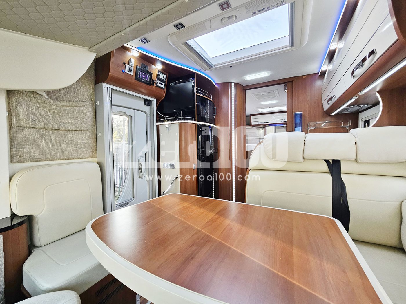 Camper Motorhome Mobilvetta K Yacht MH85 Letti Gemelli e Garage - foto 18