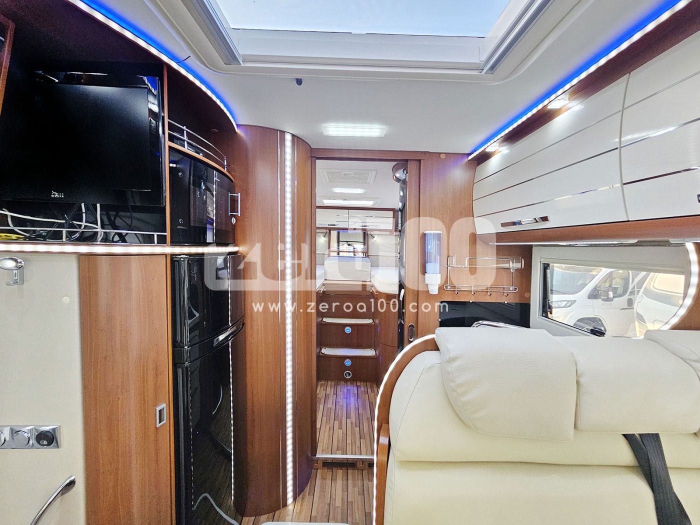 Camper Motorhome Mobilvetta K Yacht MH85 Letti Gemelli e Garage - foto 20