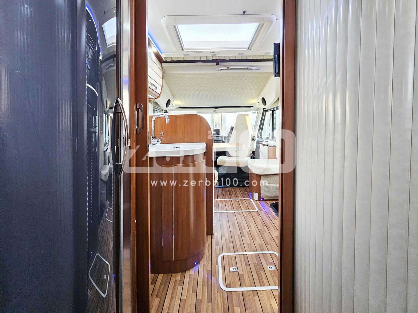 Camper Motorhome Mobilvetta K Yacht MH85 Letti Gemelli e Garage - foto 34