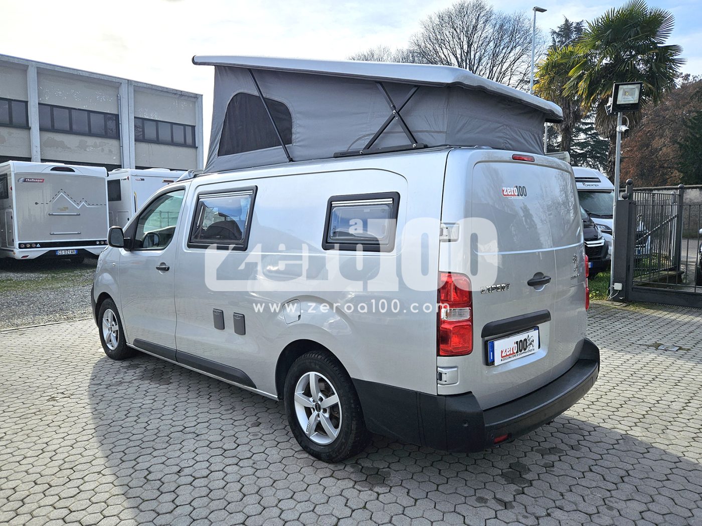Camper puro van camperizzato con Bagno - foto 12