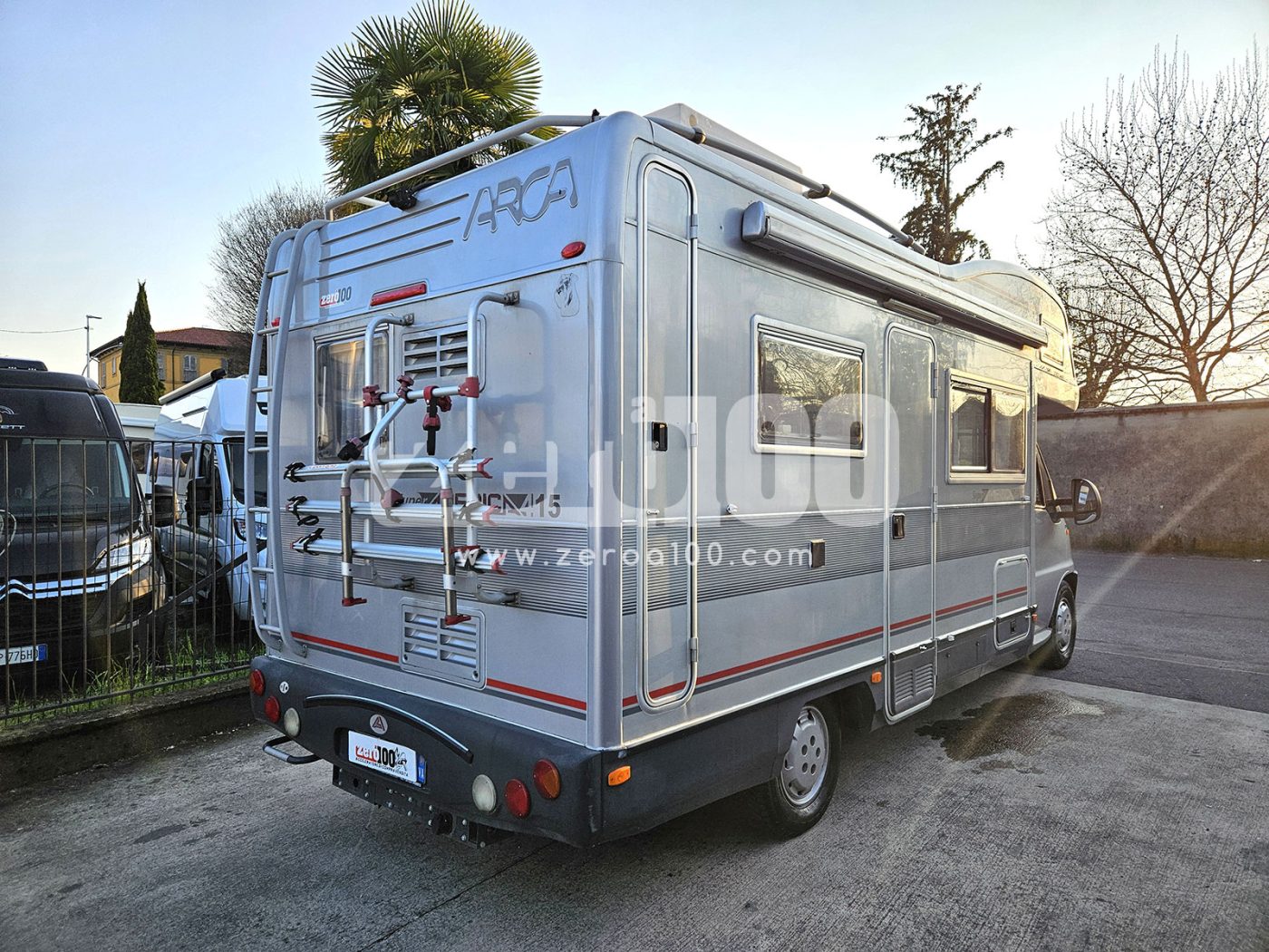 Camper Mansardato Arca Superamerica 415 - foto 8
