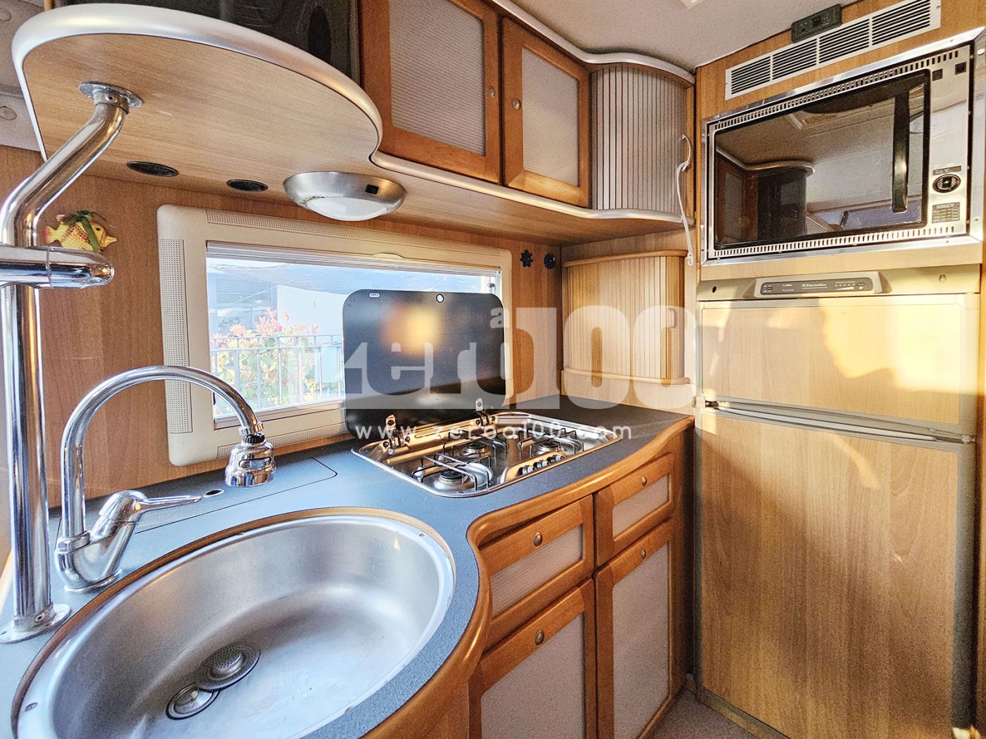 Camper Mansardato Arca Superamerica 415 - foto 27