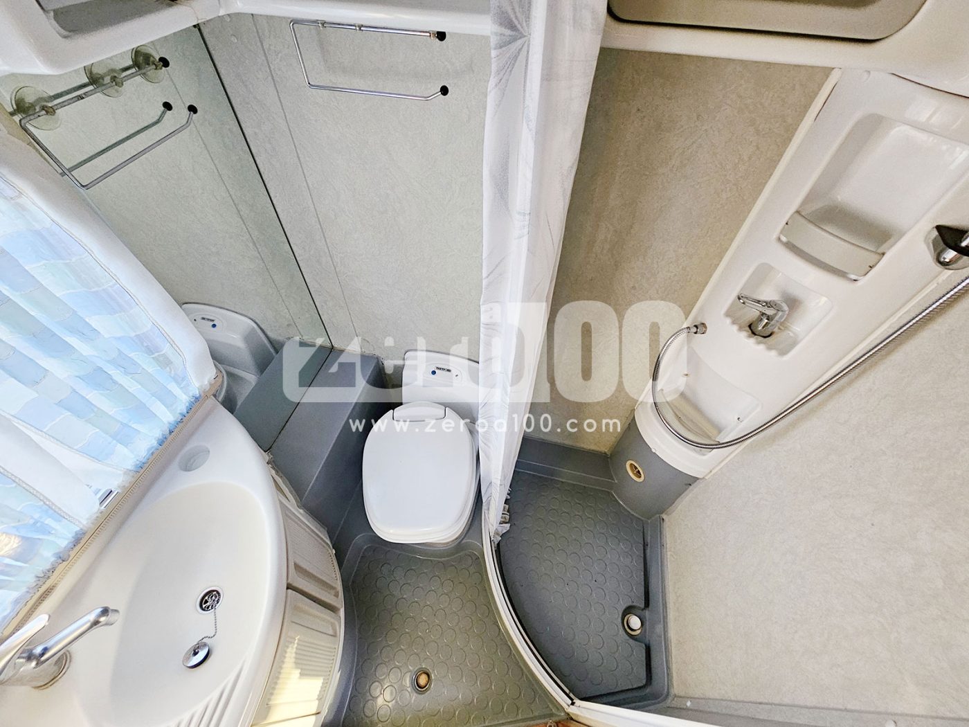 Camper Mansardato Arca Superamerica 415 - foto 32