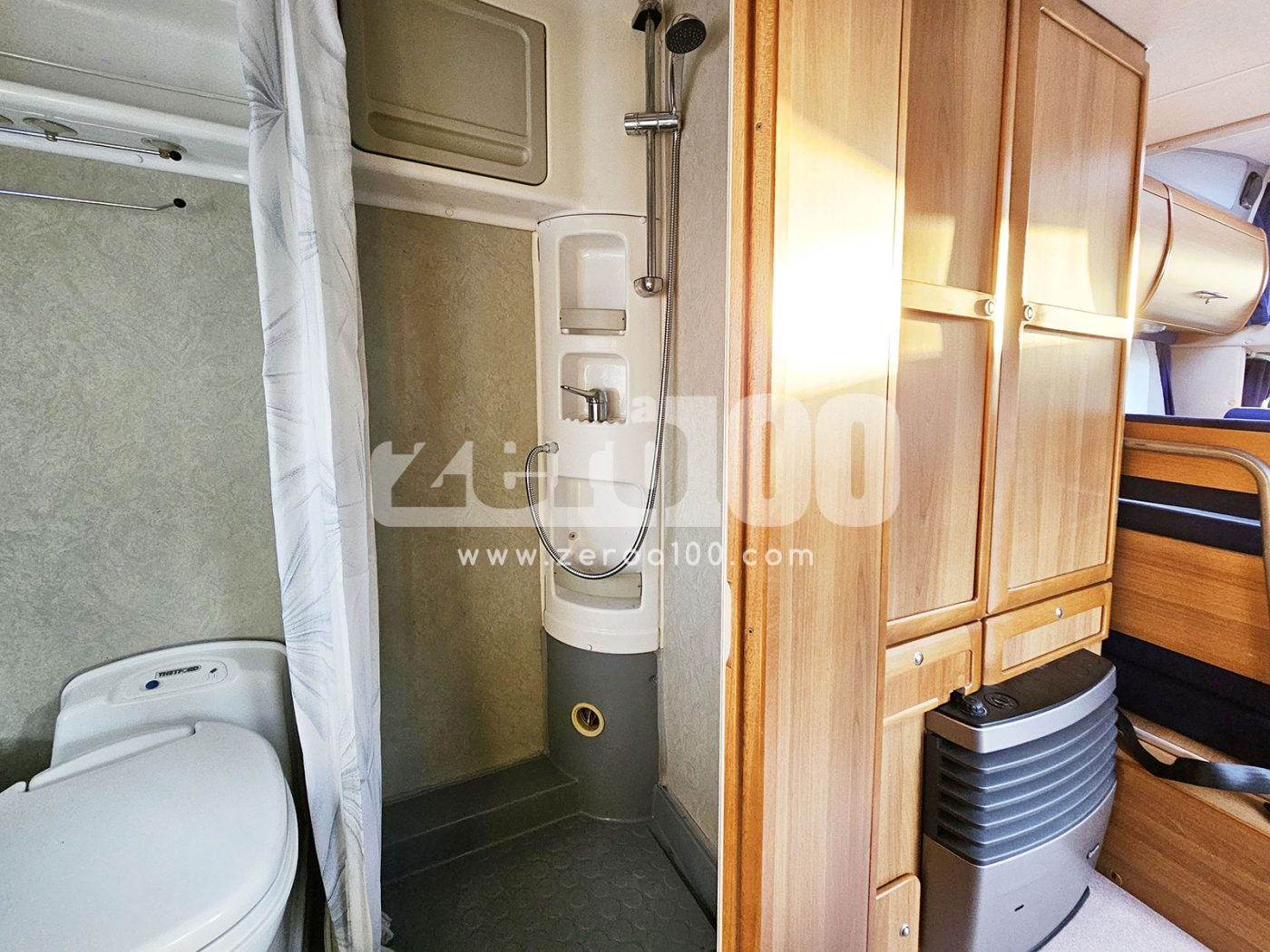 Camper Mansardato Arca Superamerica 415 - foto 34