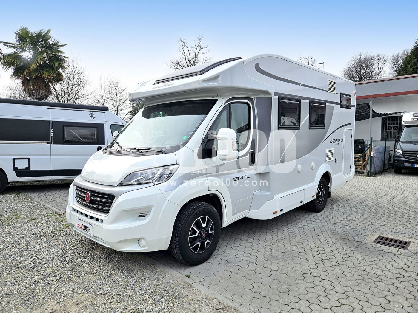 Camper Semintegrale Roller Team Zefiro 294 TL Plus - foto 4