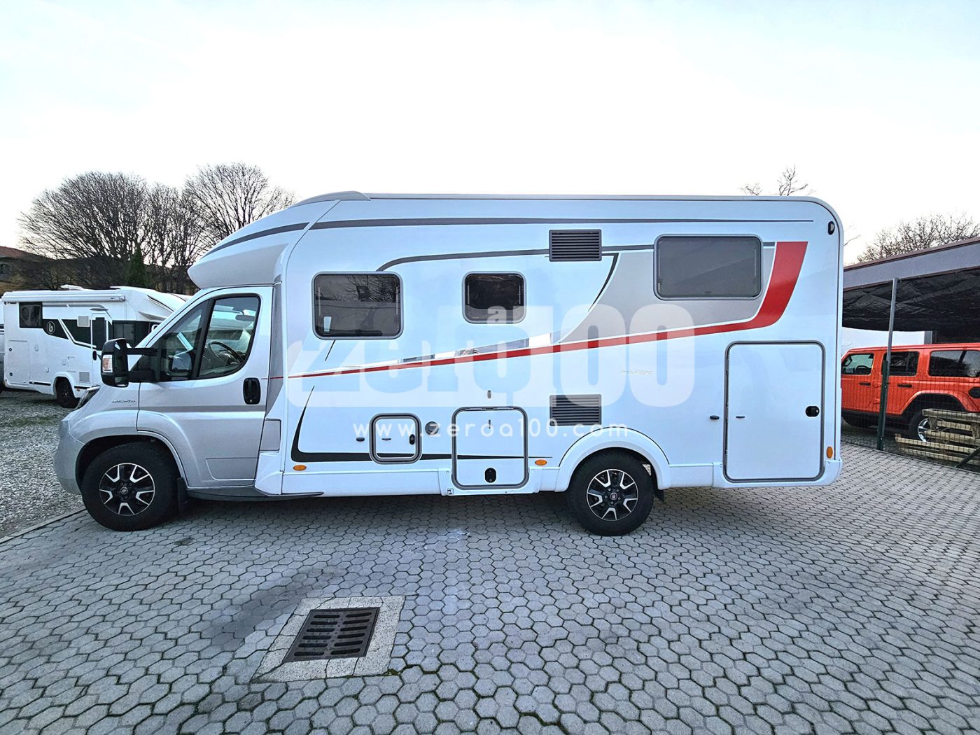 Camper Semintegrale Burstner Lyseo TD 690 Privilege - foto 5