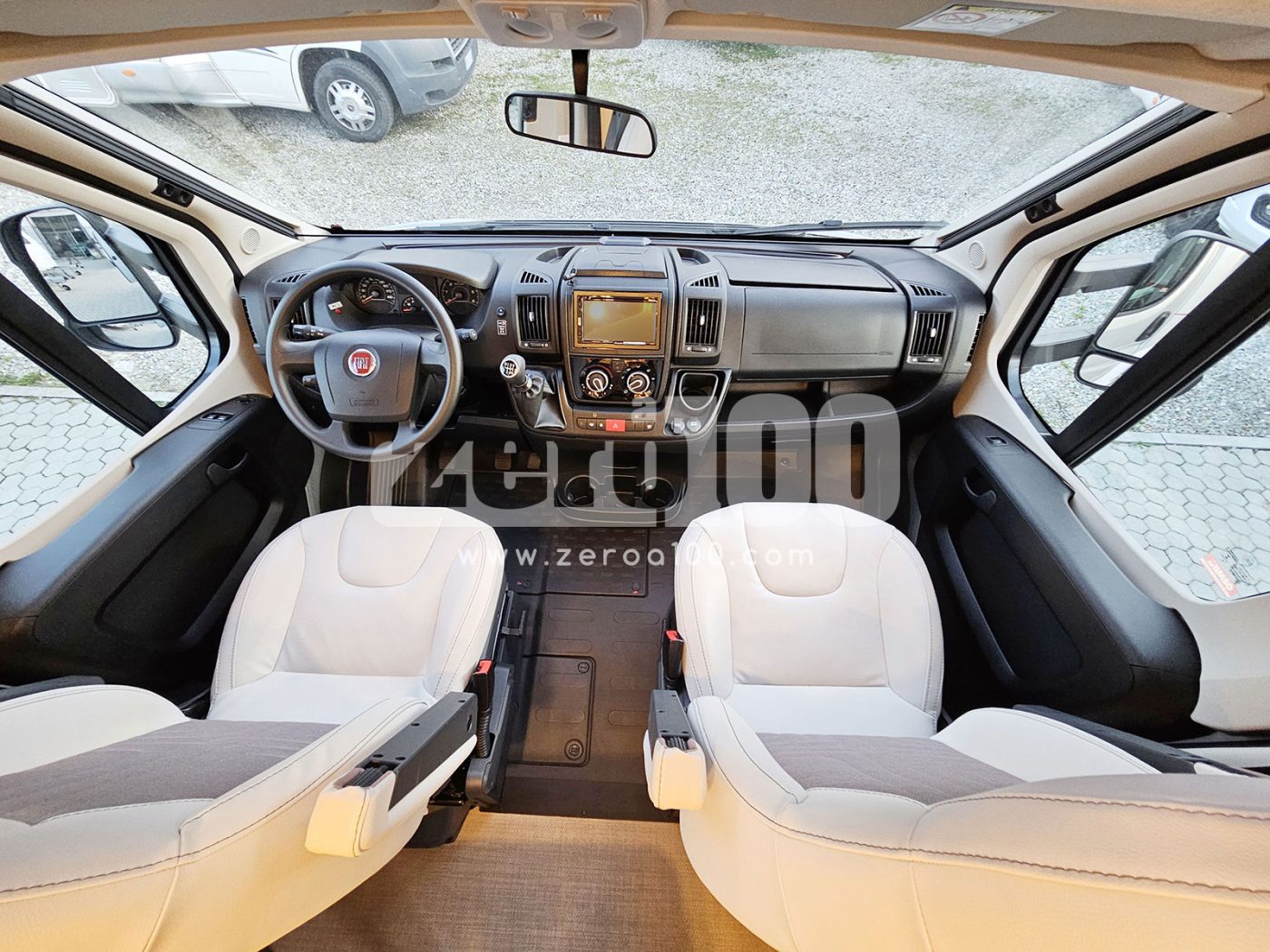 Camper Semintegrale Burstner Lyseo TD 690 Privilege - foto 11