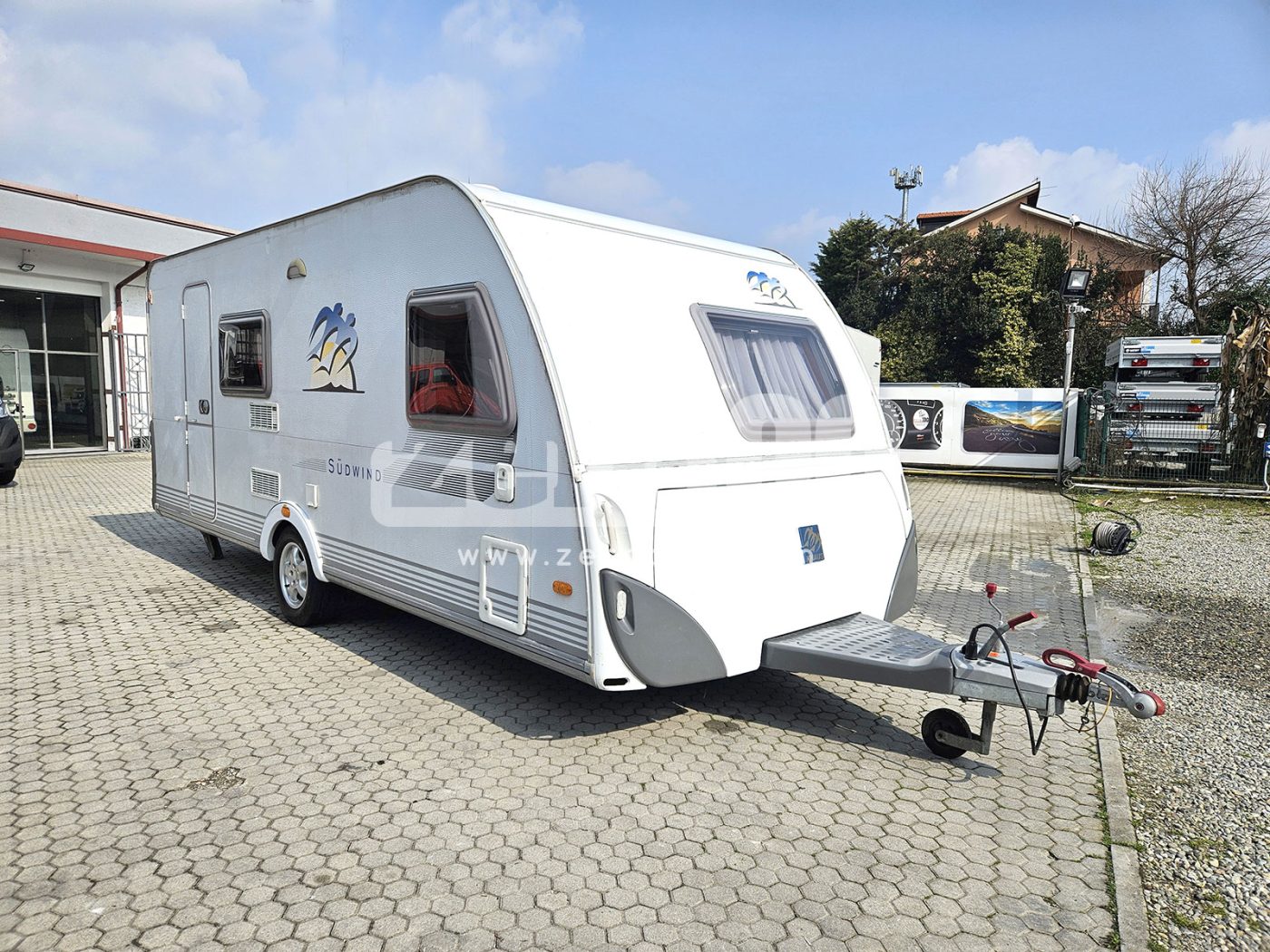Caravan Knaus Sudwind 550 QK 6 posti - foto 2