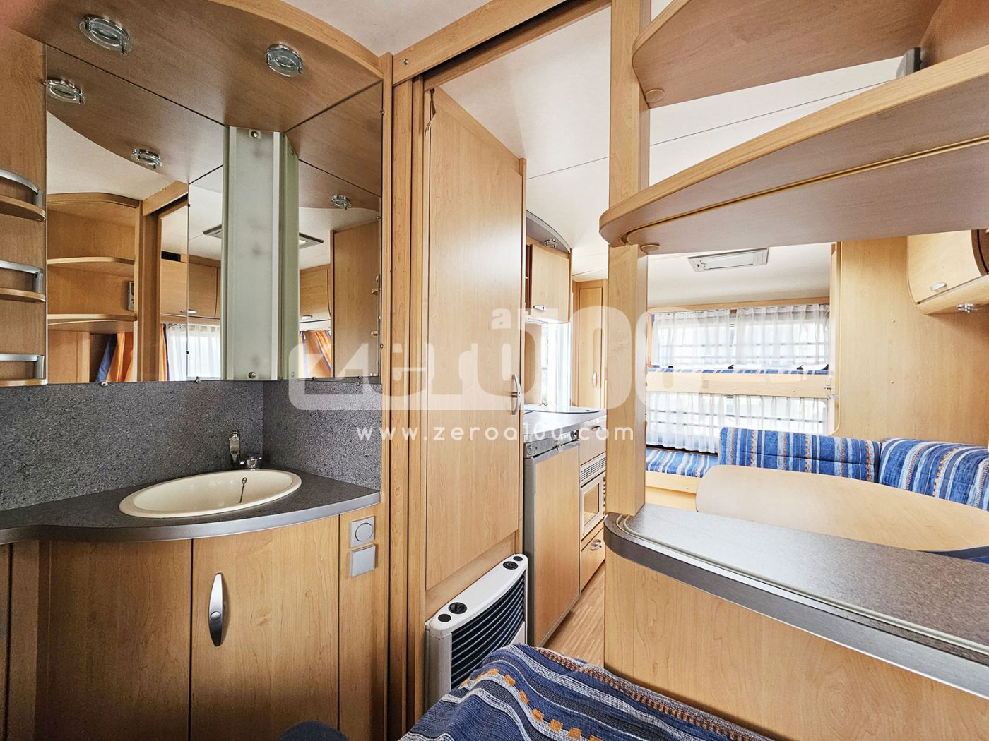 Caravan Knaus Sudwind 550 QK 6 posti - foto 17
