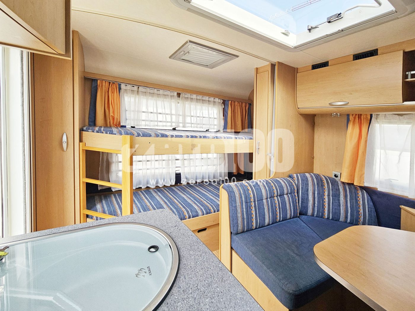 Caravan Knaus Sudwind 550 QK 6 posti - foto 20