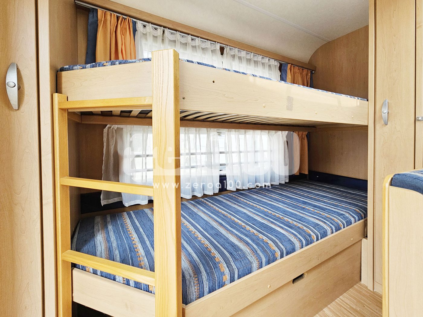 Caravan Knaus Sudwind 550 QK 6 posti - foto 21