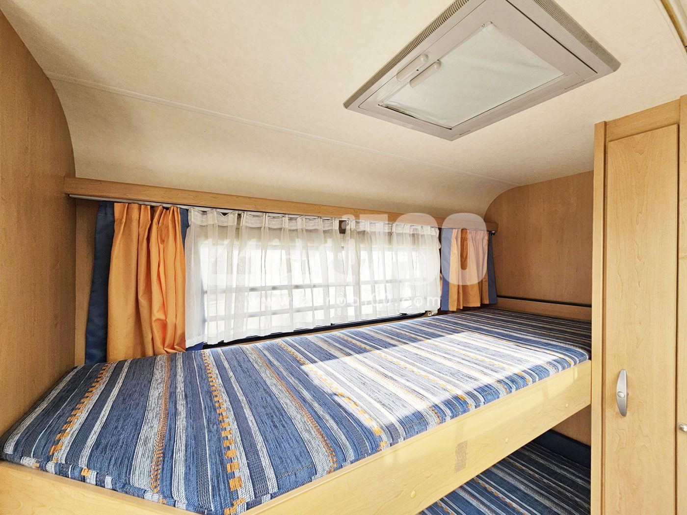 Caravan Knaus Sudwind 550 QK 6 posti - foto 22