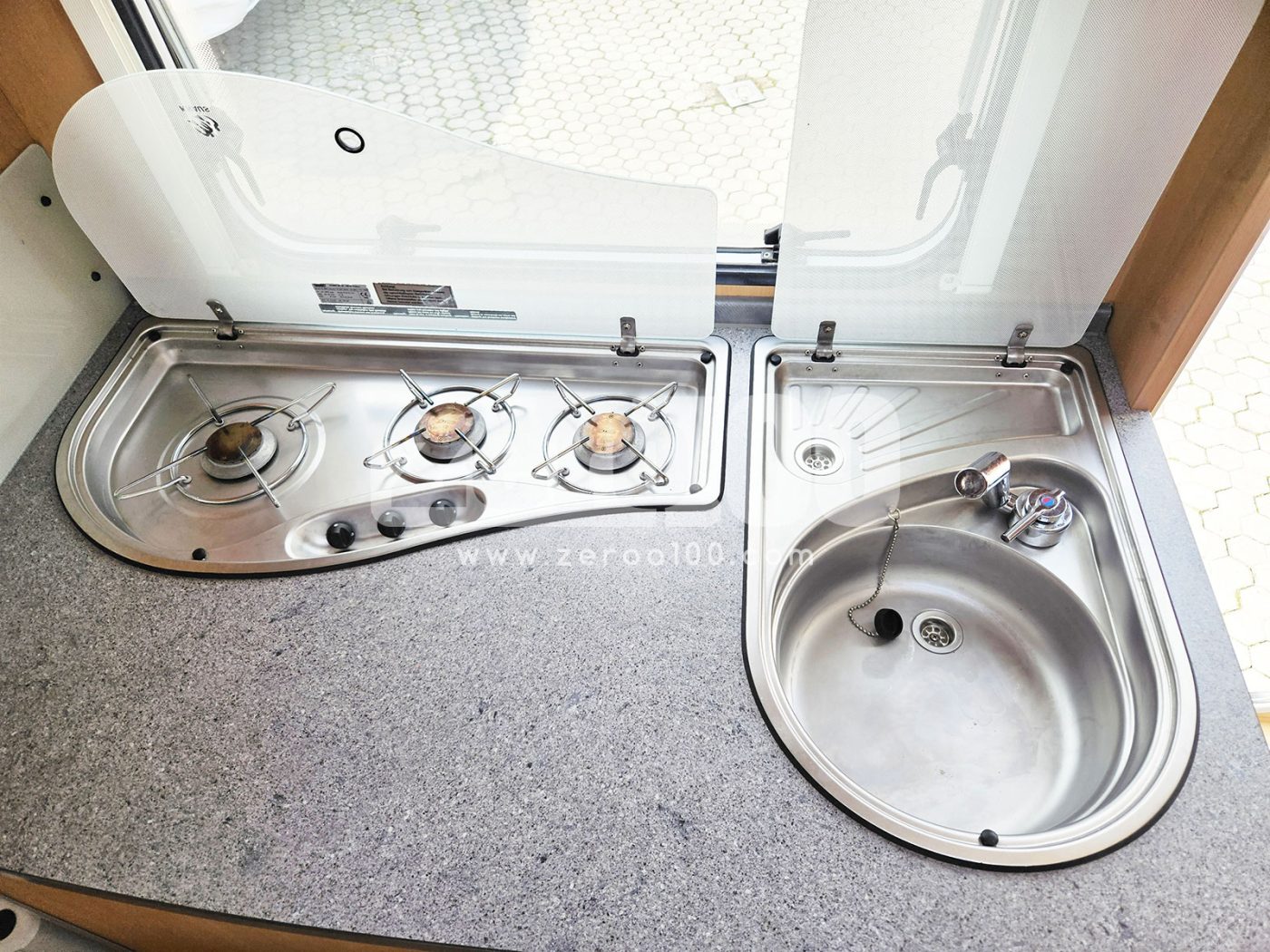 Caravan Knaus Sudwind 550 QK 6 posti - foto 25