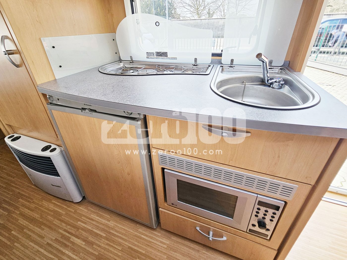 Caravan Knaus Sudwind 550 QK 6 posti - foto 26