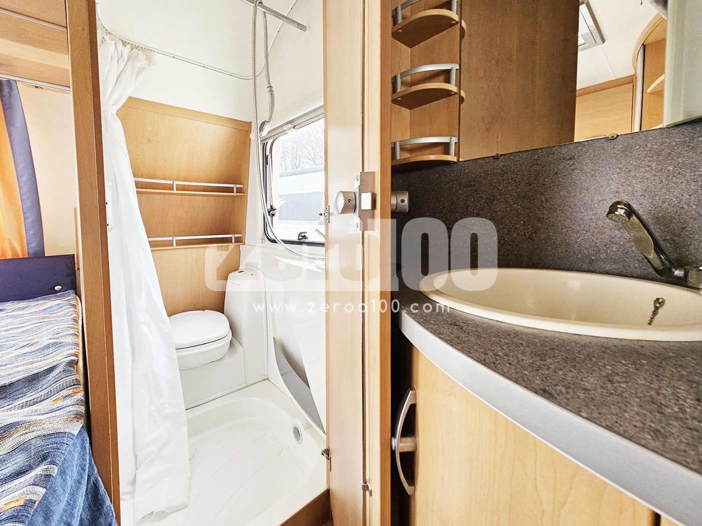 Caravan Knaus Sudwind 550 QK 6 posti - foto 30
