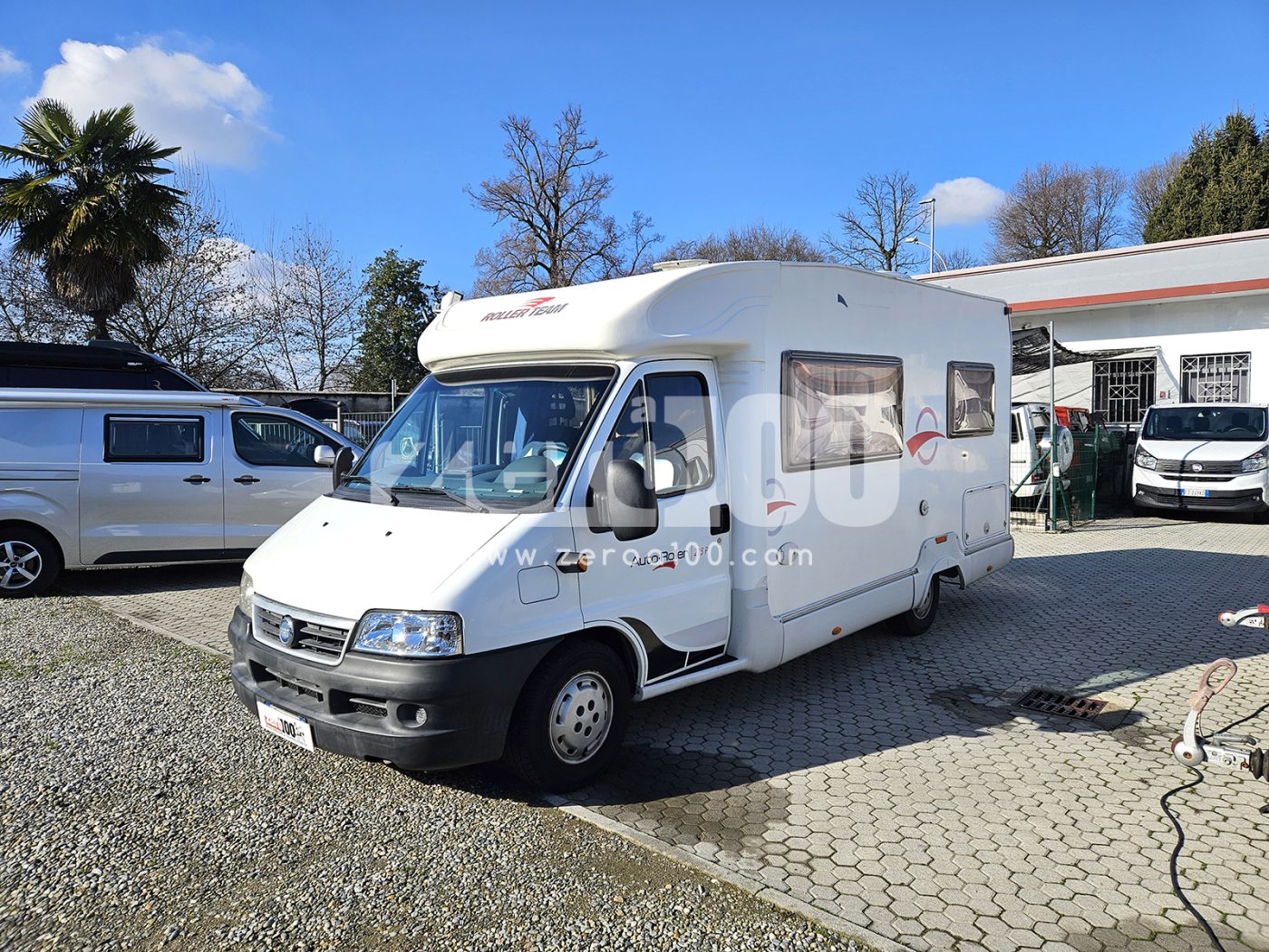 Camper semintegrale Roller Team Autoroller 215 P - foto 4