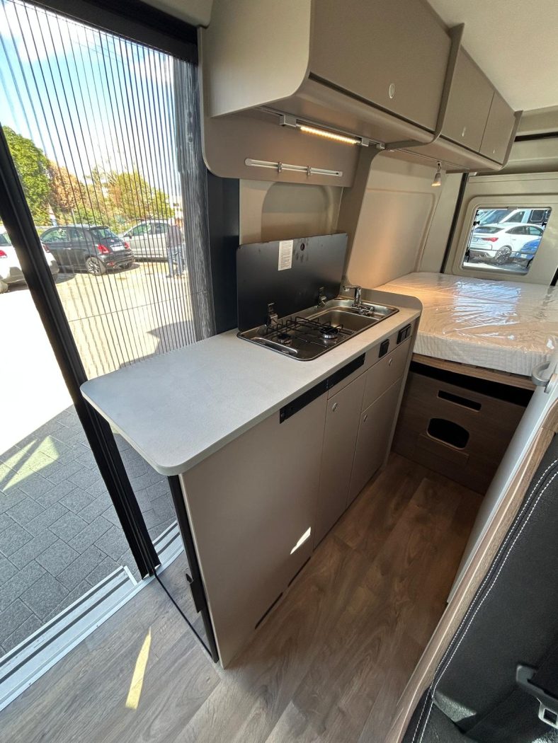 Carado CV600 Pro Tetto Sollevabile - foto 7