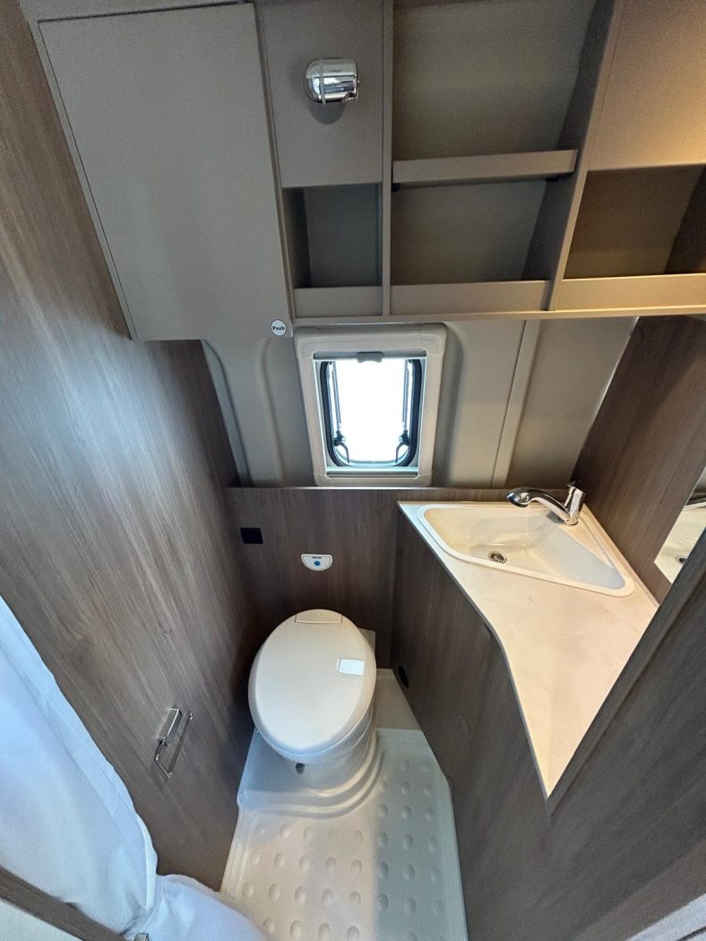 Carado CV600 Pro Tetto Sollevabile - foto 12