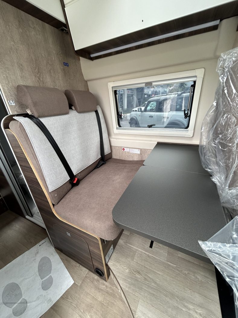 Laika Ecovip 645 Tetto sollevabile - foto 6