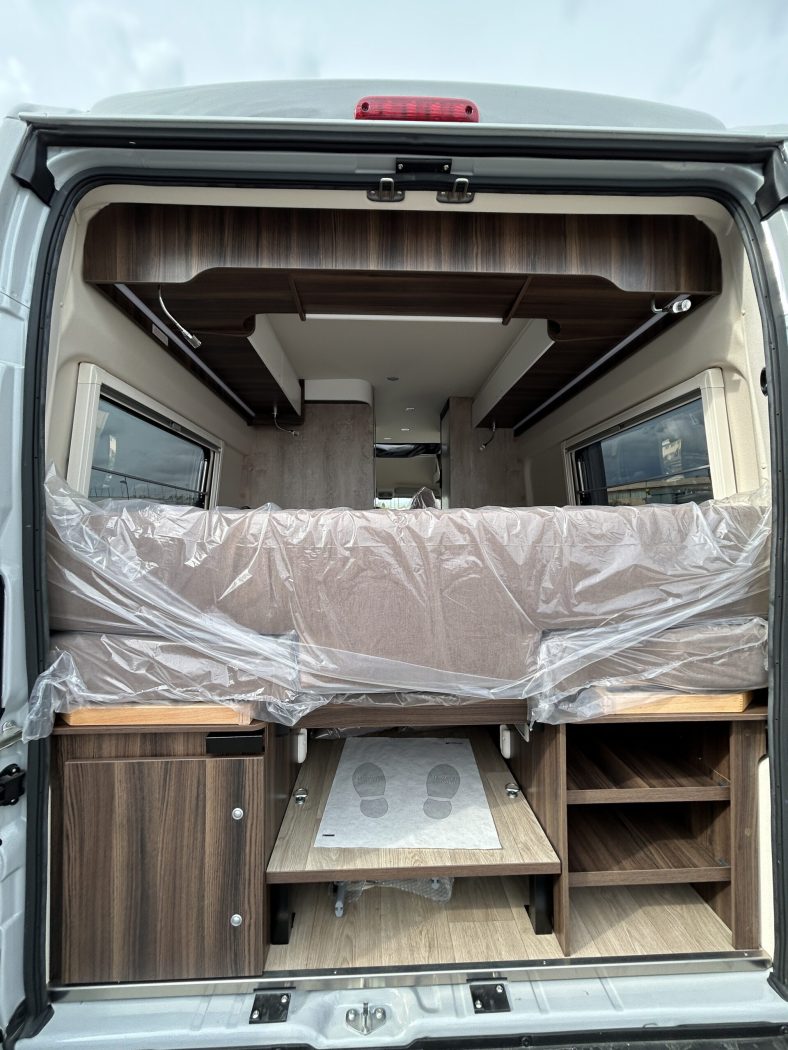 Laika Ecovip 645 Tetto sollevabile - foto 14