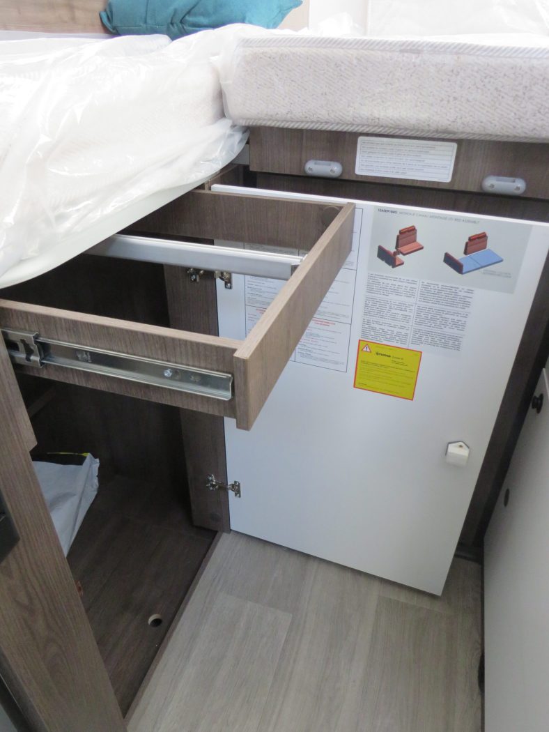 Benimar Tessoro 463 Cambio automatico CV 165 Pronta consegna Promo BENIDAYS - foto 14