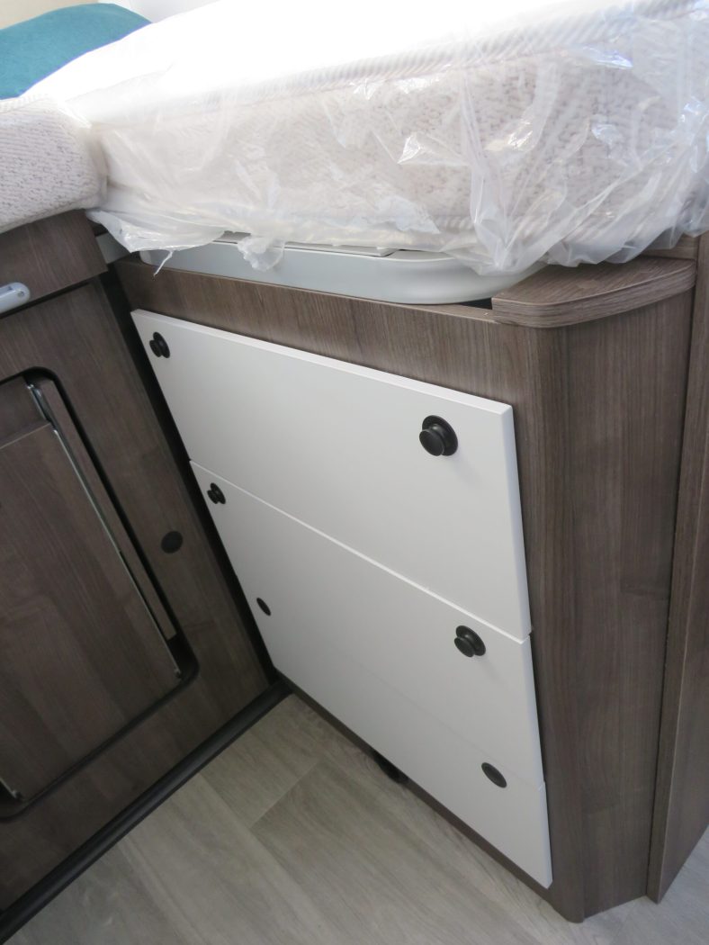 Benimar Tessoro 463 Cambio automatico CV 165 Pronta consegna Promo BENIDAYS - foto 15