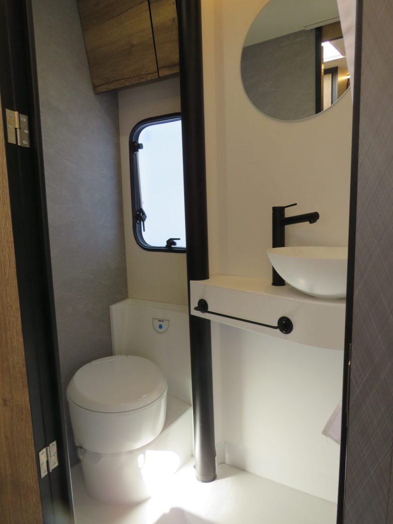 XGO Dinamic 35 con grande garage - foto 13