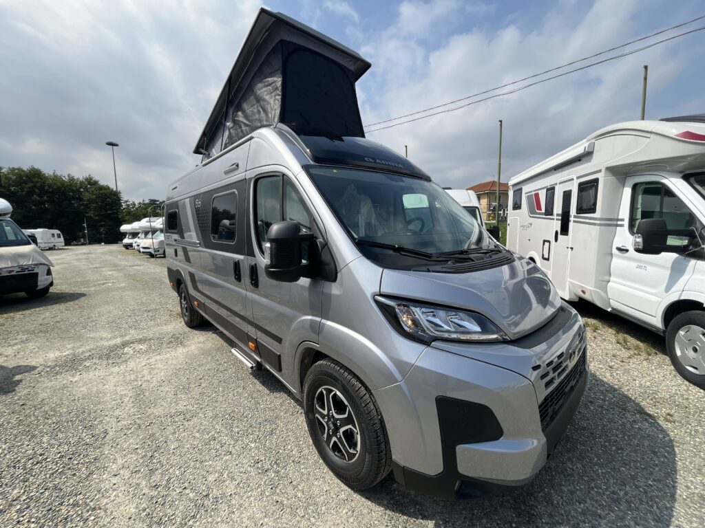 Adria Twin 640 60 y tetto a soffietto