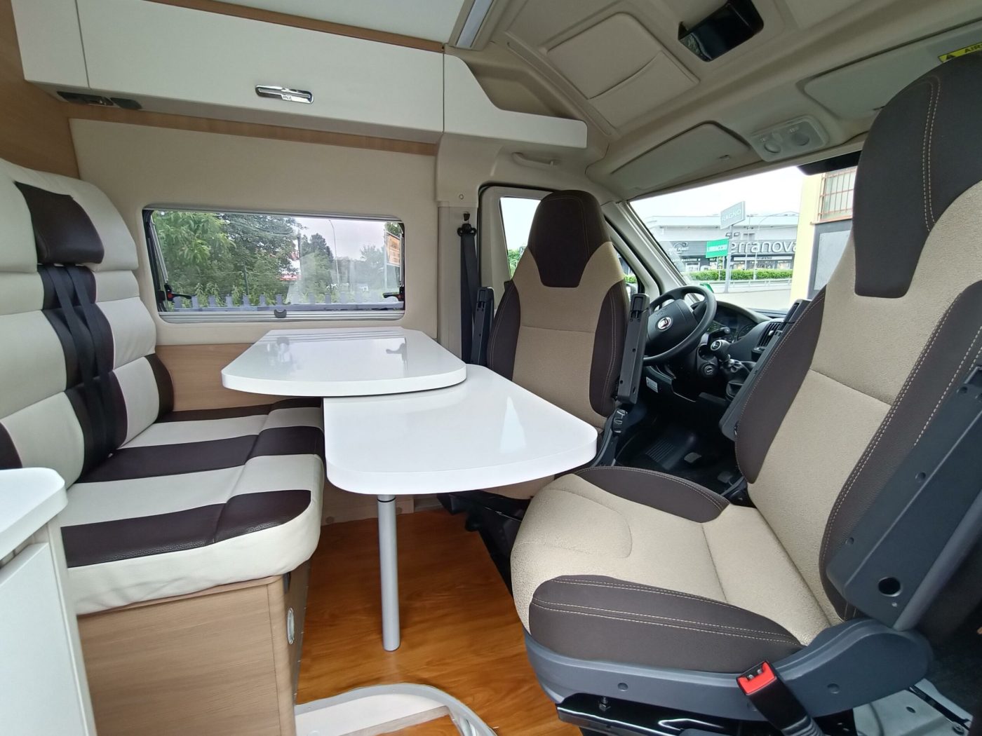 Van McLouis Menfys S-Line 3 Maxi - Caravan Center - foto 3