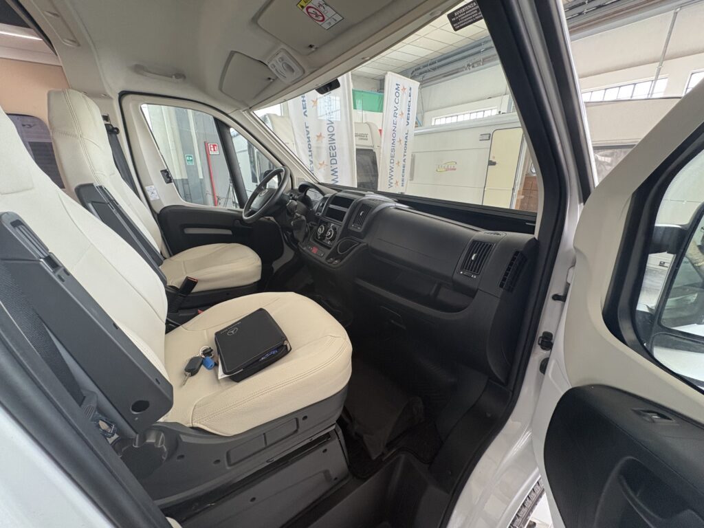 Mc Louis Menfys 3 2.3 120cv - foto 17