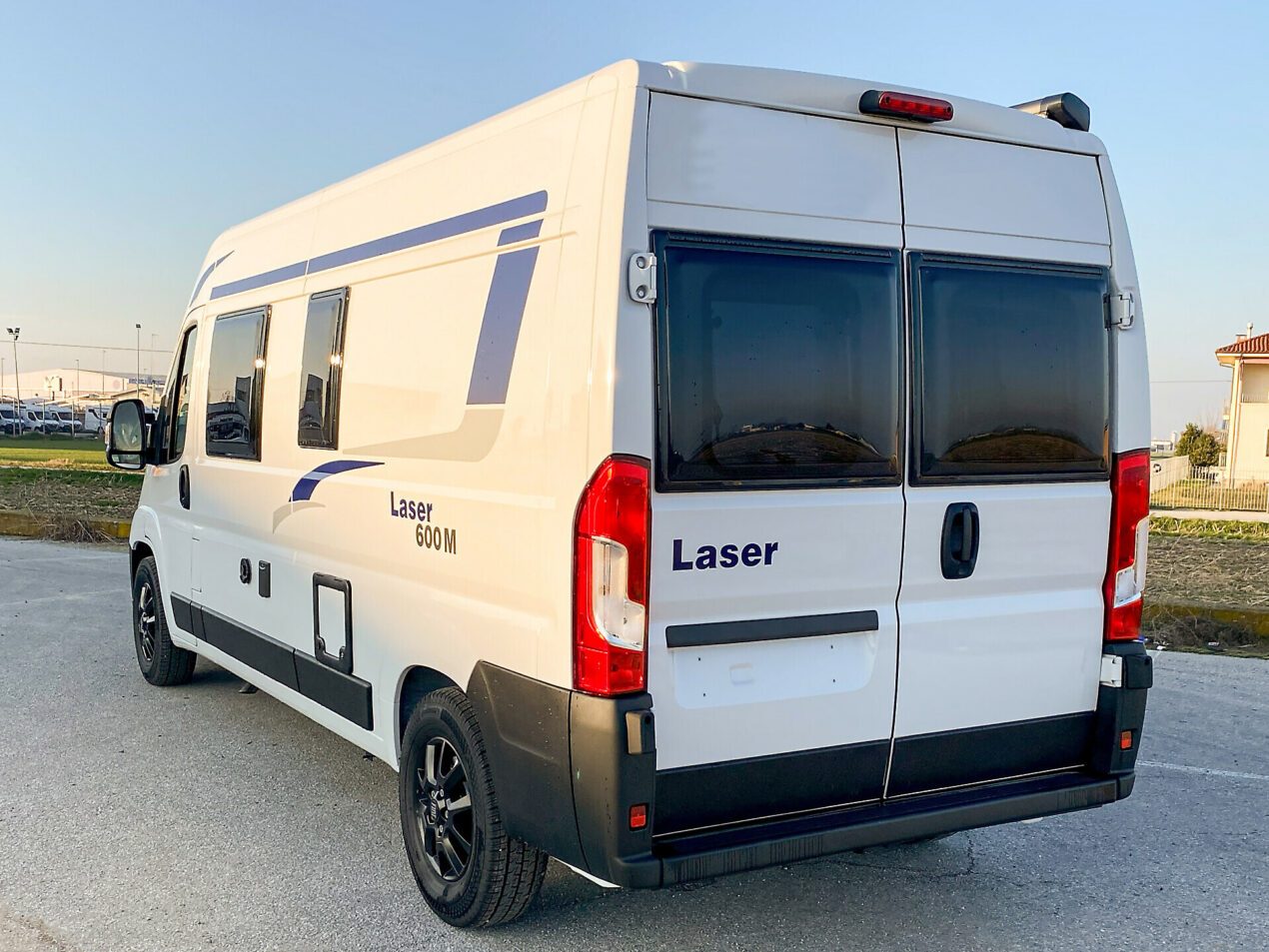 Camper Laser 600 MAX usato - foto 6