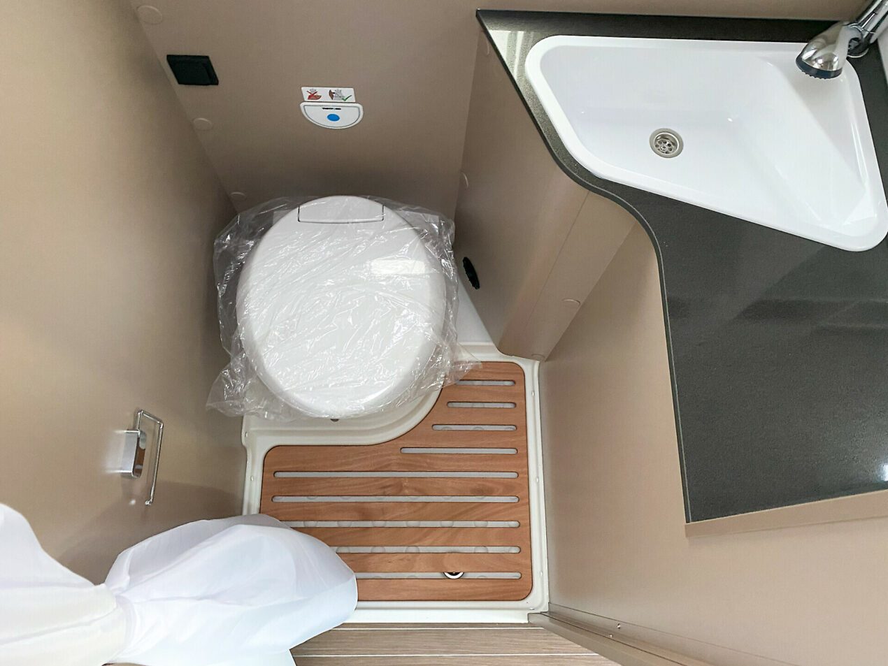 Camper Laser 600 MAX usato - foto 14