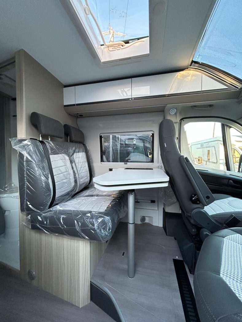 Adria Twin Plus 640 SGX - foto 6