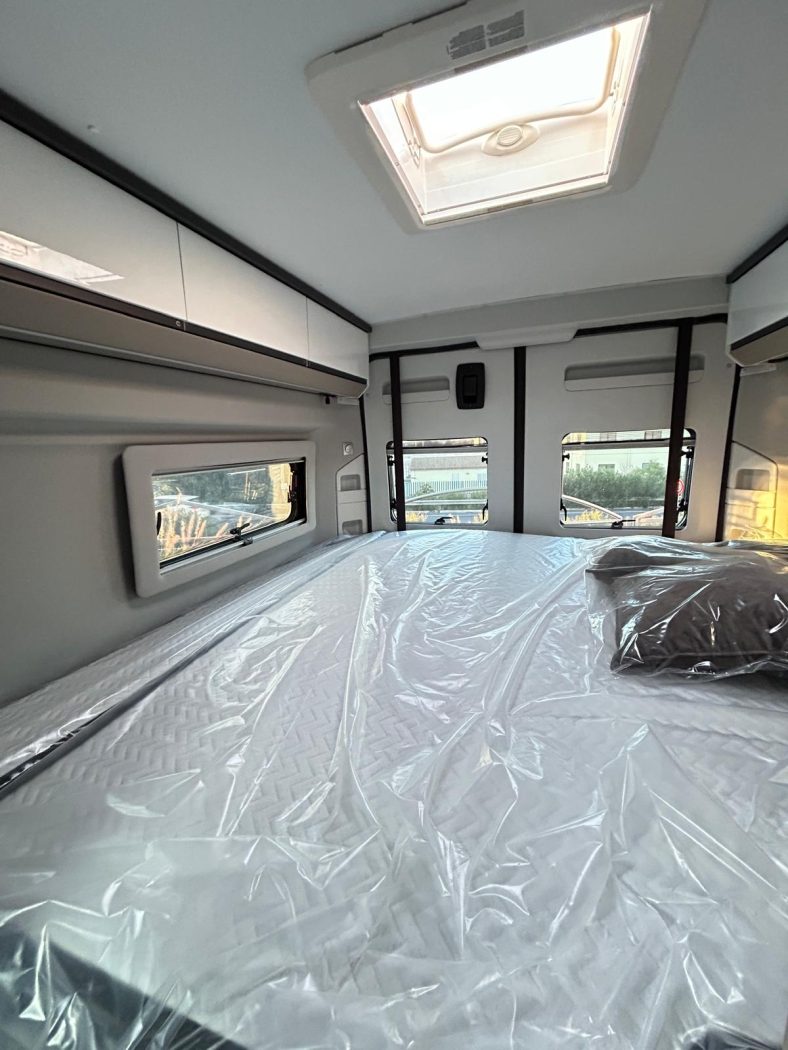 Adria Twin Plus 640 SGX - foto 9