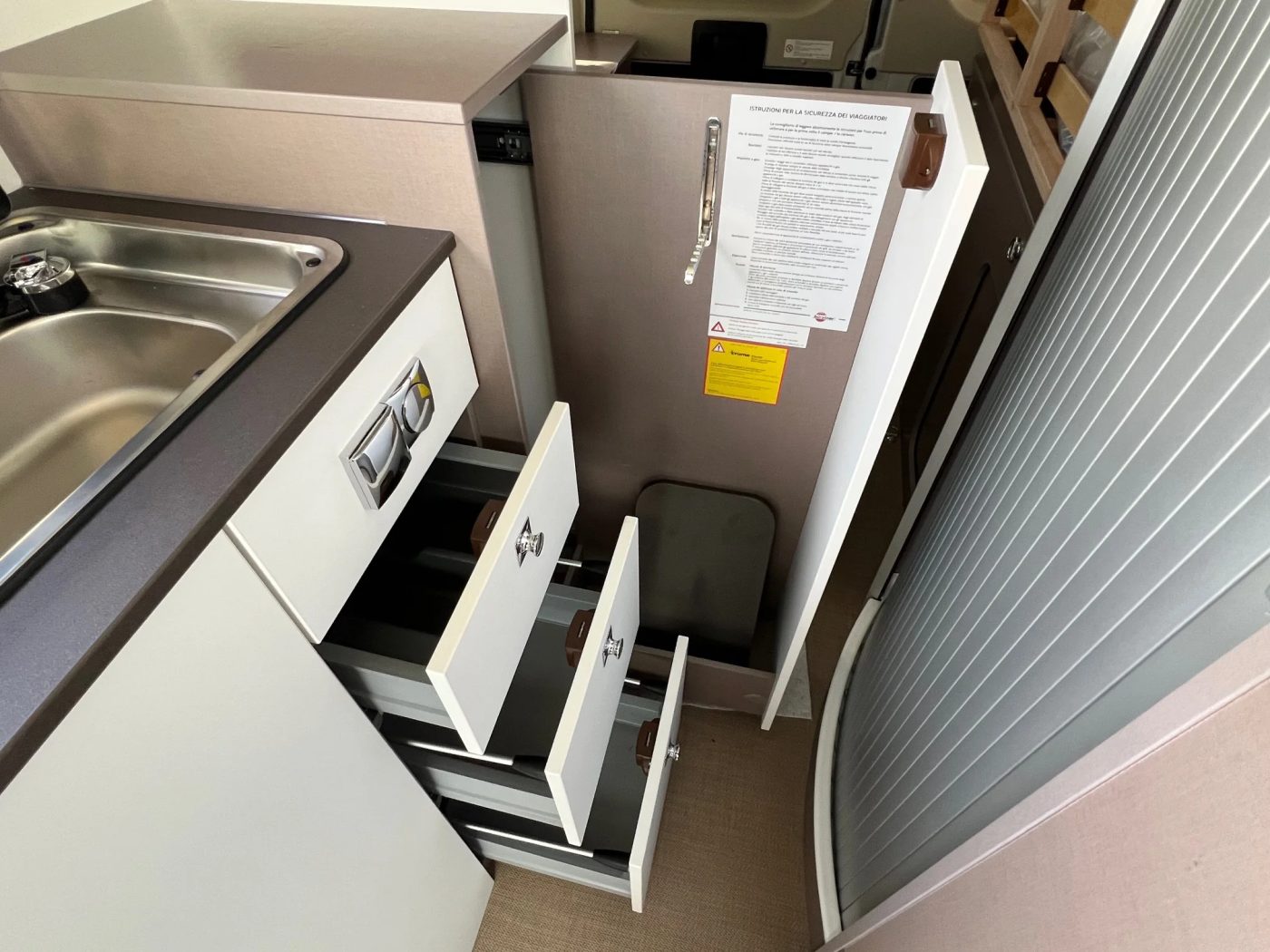 BURSTNER ELISEO C 540 - foto 6